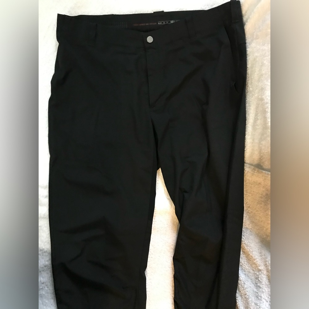 Nike Tiger Woods collection 32 x 34 golf pants